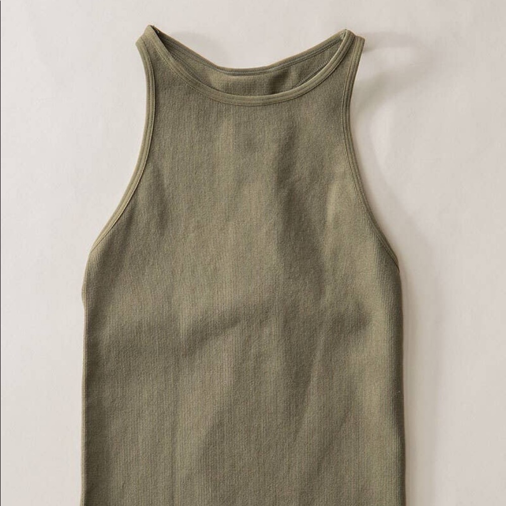 Seamless ribbed racer back tank top